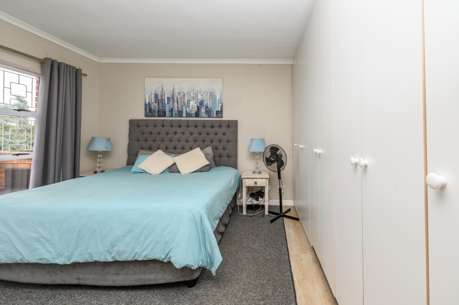 3 Bedroom Property for Sale in Summerstrand Eastern Cape